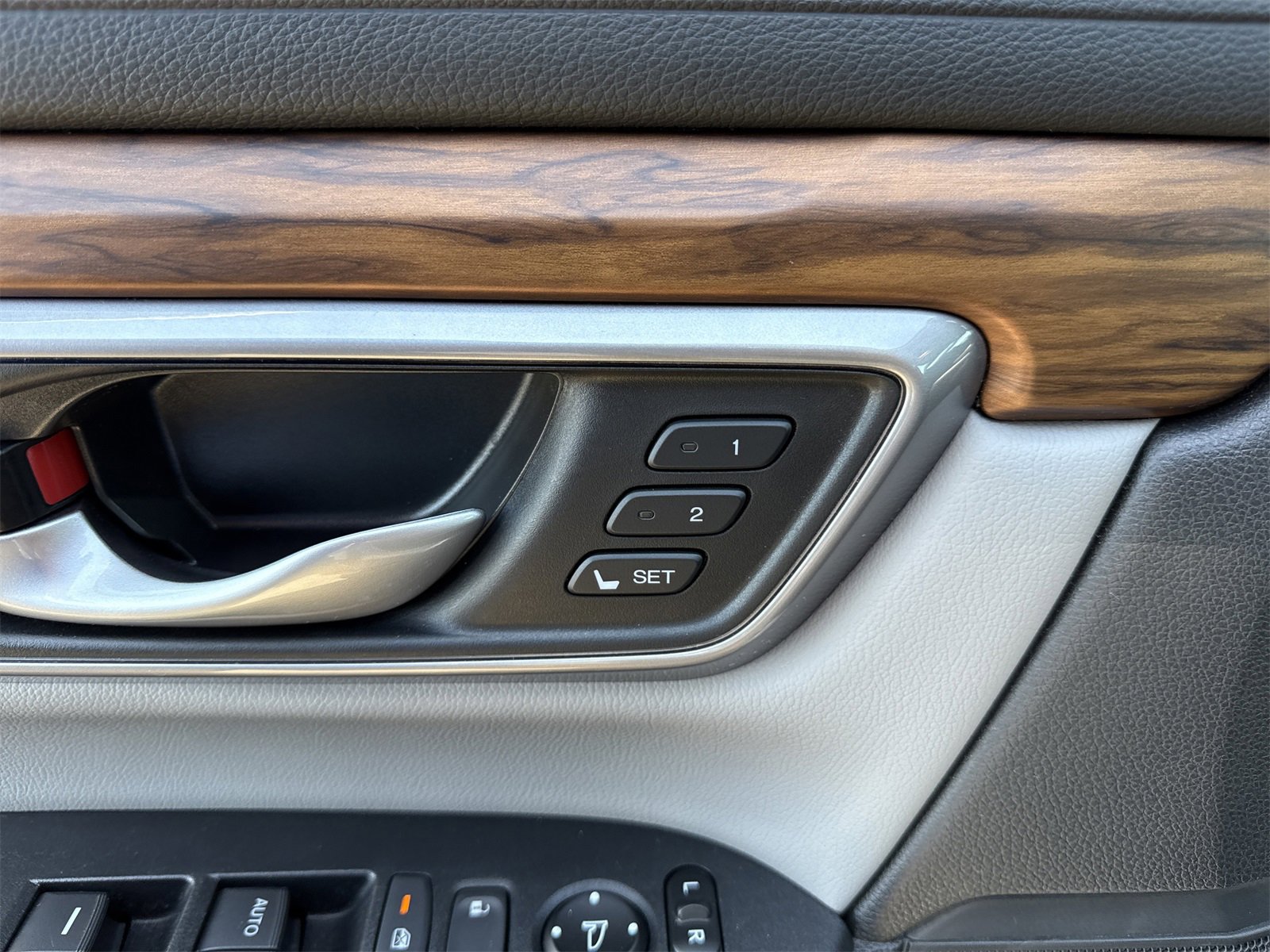 Used 2017 Honda CR-V EX-L image 37