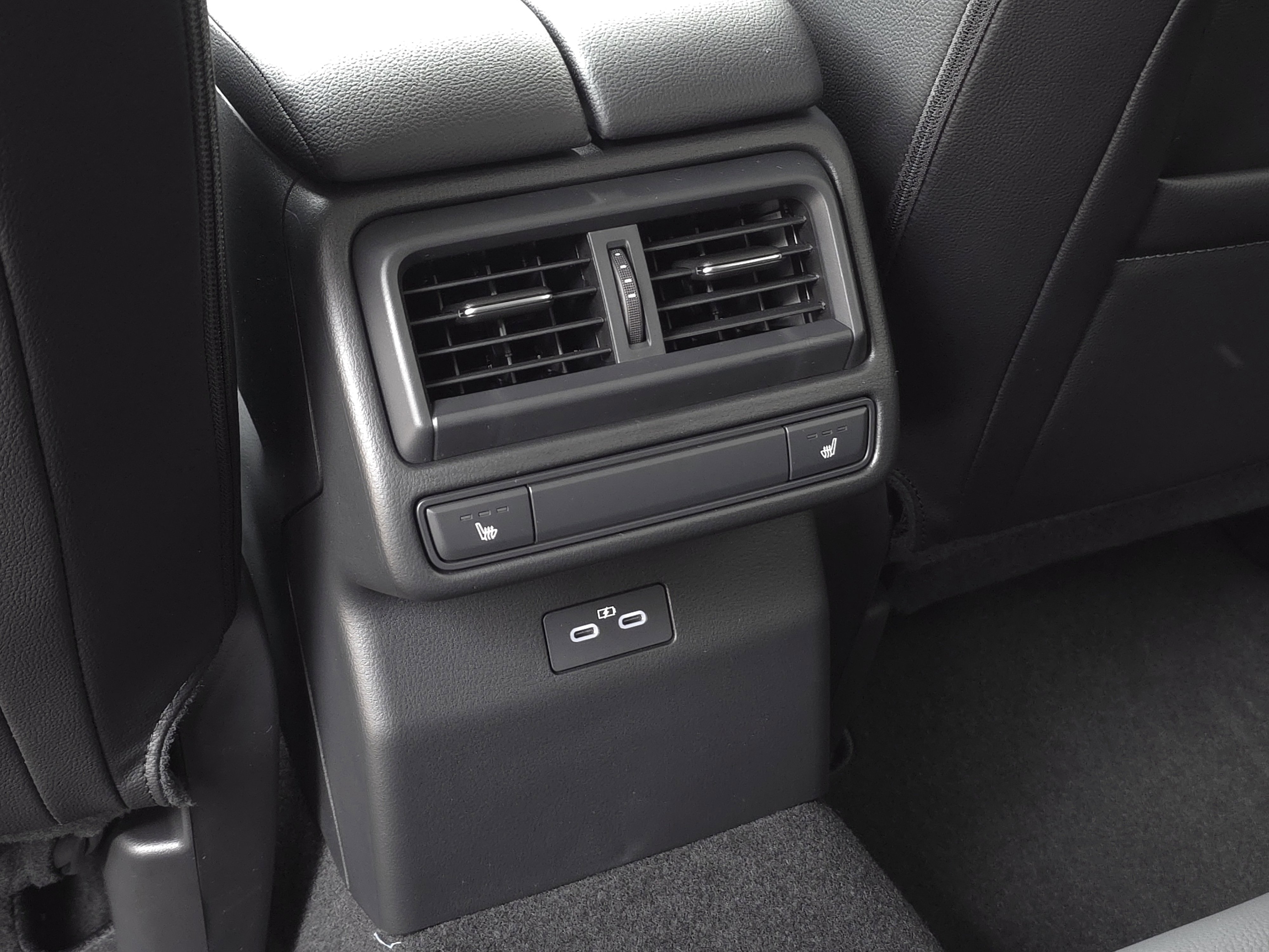 New 2025 MAZDA CX-50 2.5 Turbo w/ Accent Package image 32