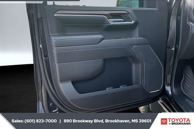 Used 2023 Chevrolet Silverado 1500 LT Trail Boss w/ Protection Package image 16