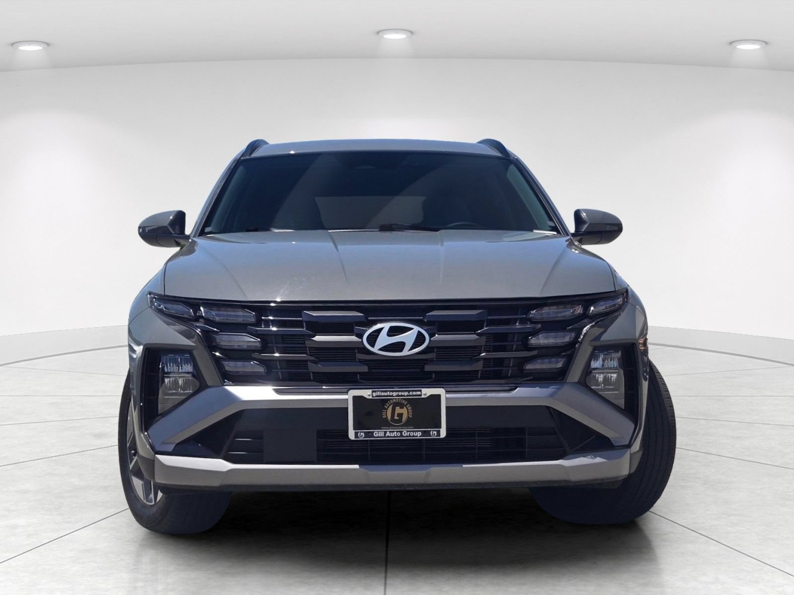 Used 2025 Hyundai Tucson SEL FWD image 2