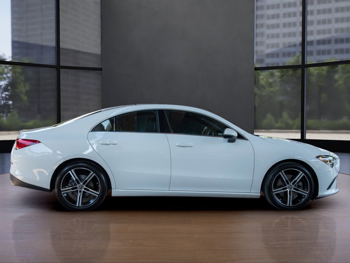 Used 2022 Mercedes-Benz CLA 250 image 10