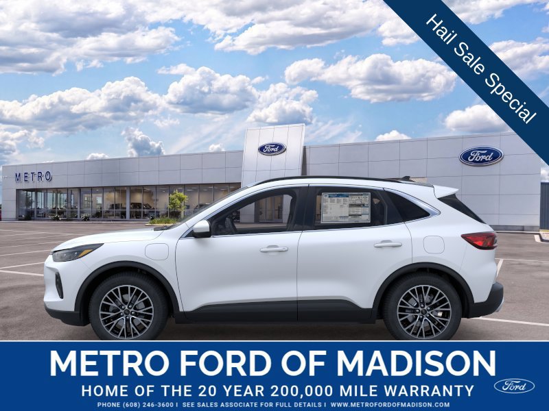 New 2025 Ford Escape SE w/ PHEV Premium Package FWD image 3