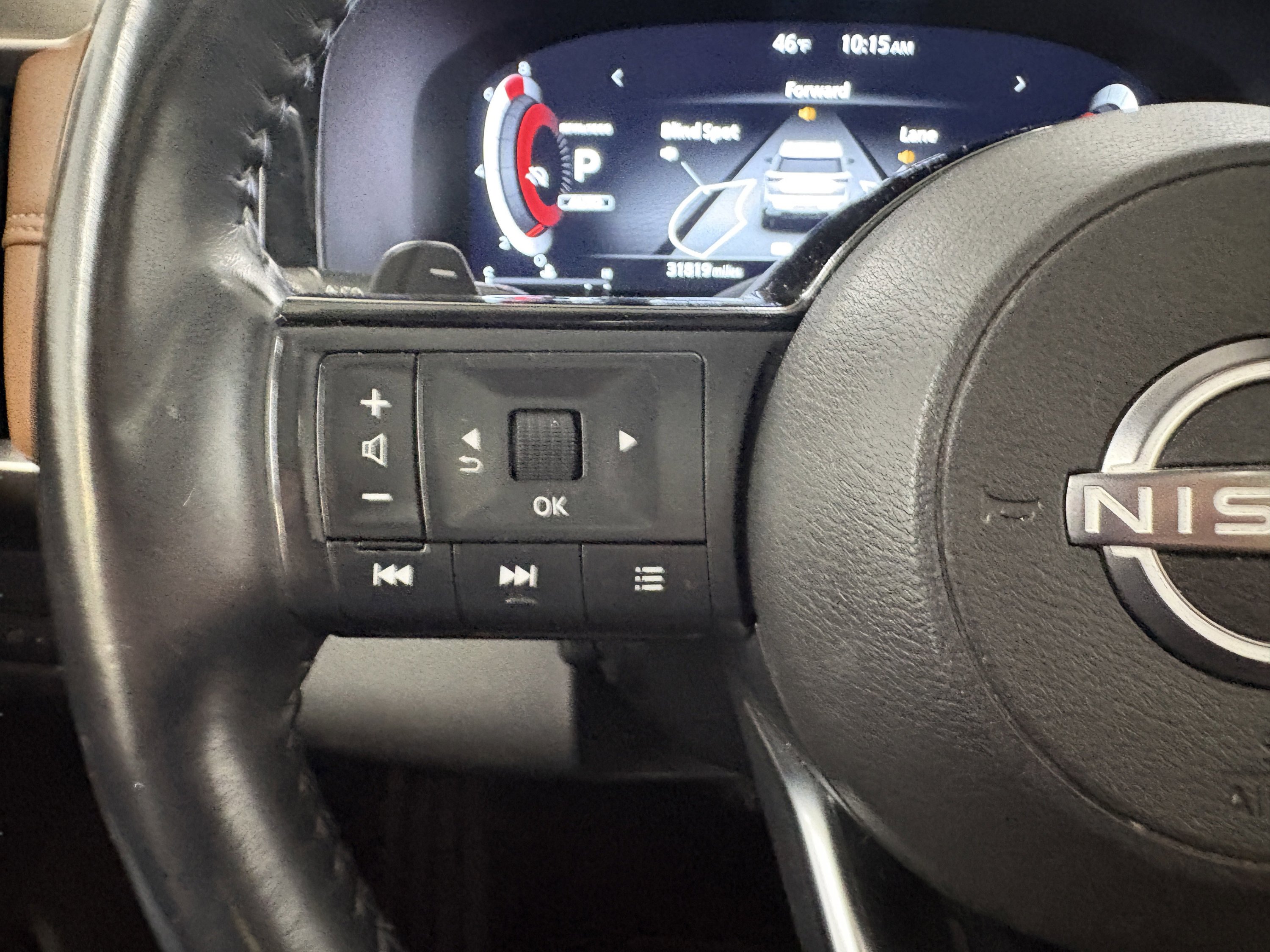 Used 2024 Nissan Pathfinder Platinum w/ Cargo Package AWD/4WD image 35