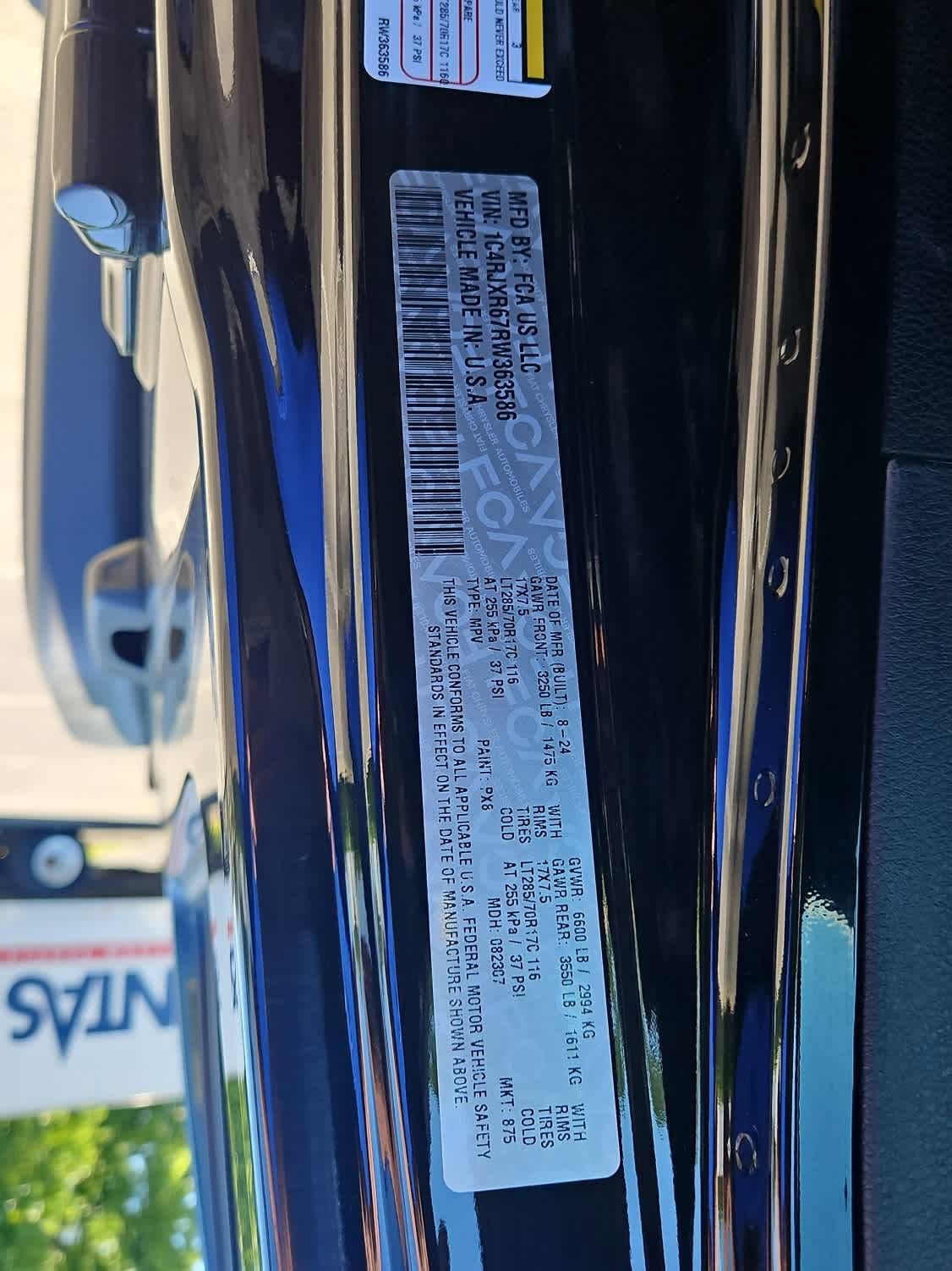 Used 2024 Jeep Wrangler Unlimited Rubicon 4xe w/ Technology Group image 22