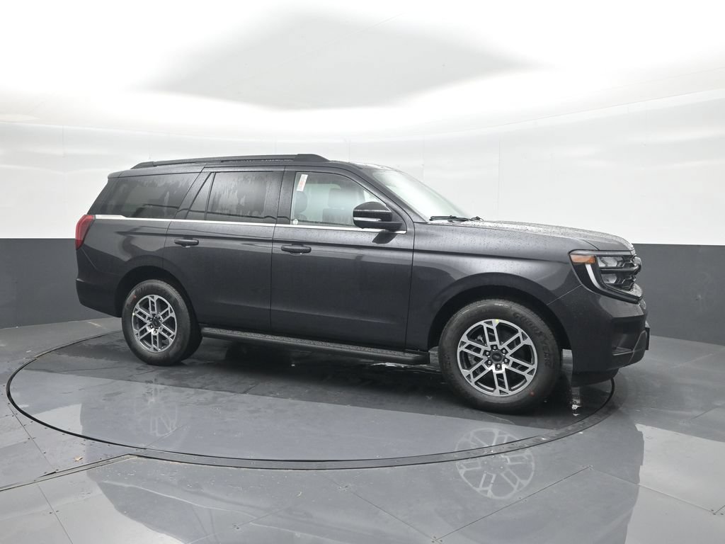 New 2026 Ford Expedition Active RWD image 11