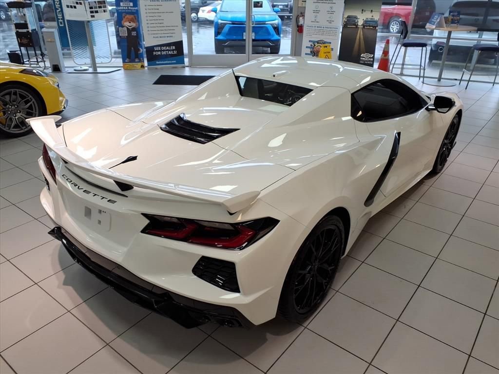 New 2026 Chevrolet Corvette Stingray Premium Conv w/ Z51 Performance Package image 8