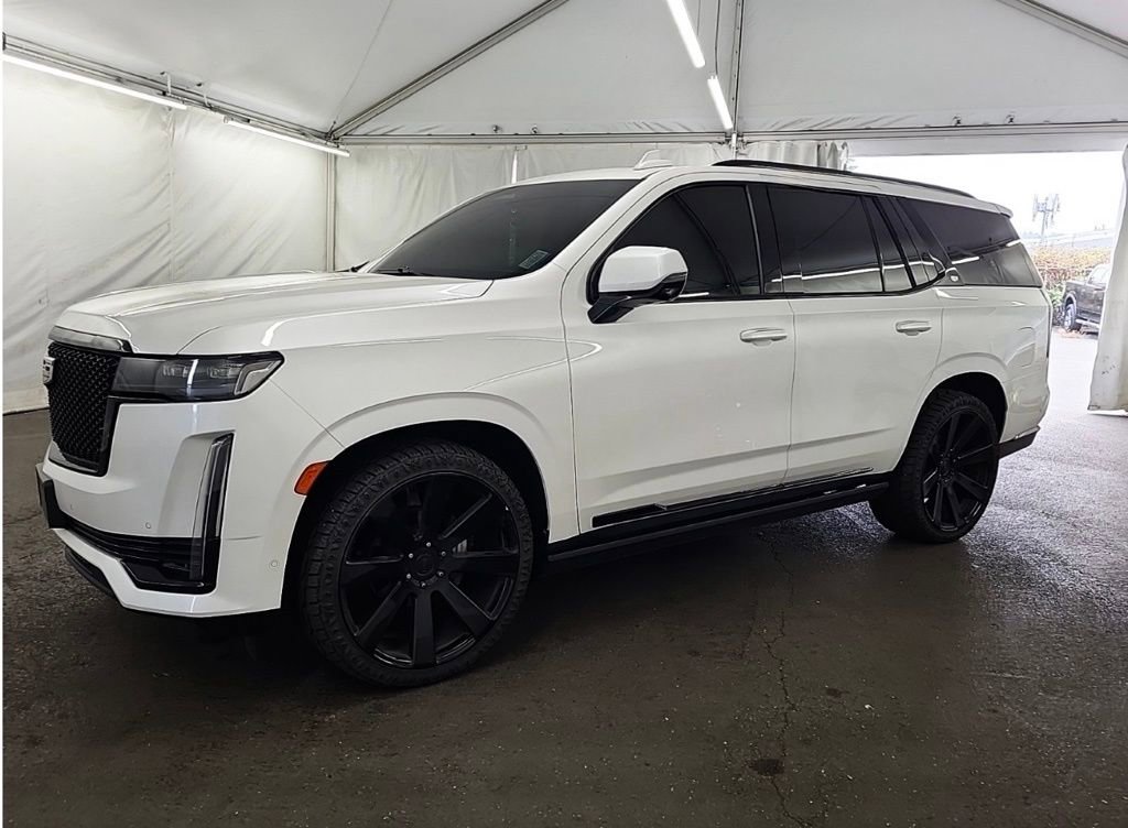 Used 2021 Cadillac Escalade Sport w/ Driver Assist Tech Package image 4