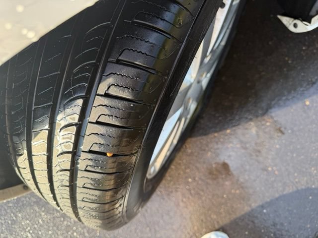 Used 2013 Chrysler Town & Country Touring FWD video 2