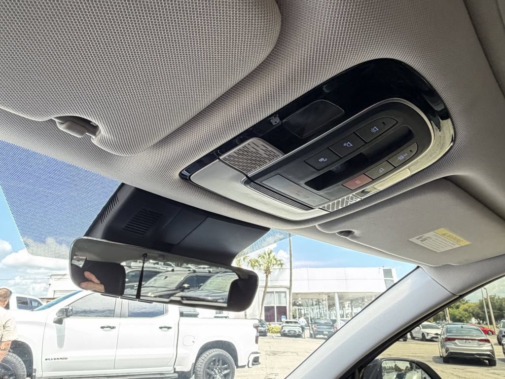 Used 2024 Hyundai Palisade SEL w/ Premium Package FWD image 32