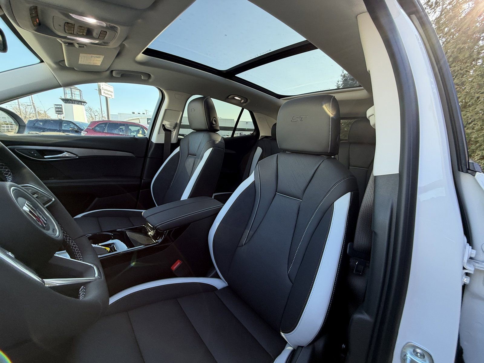 New 2026 Buick Envision Sport Touring image 10