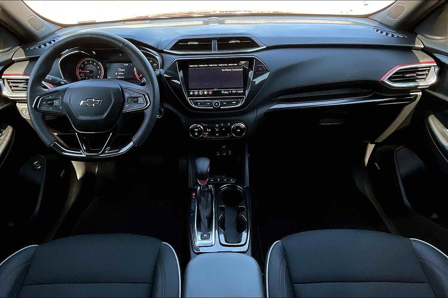 Used 2023 Chevrolet TrailBlazer RS w/ Sun and Liftgate Package image 10