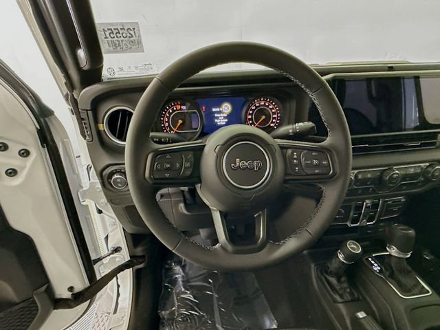 New 2025 Jeep Gladiator Sport image 11