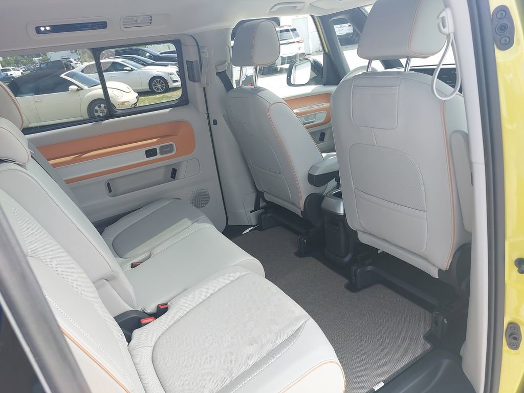 New 2025 Volkswagen ID. Buzz 1st Edition image 11