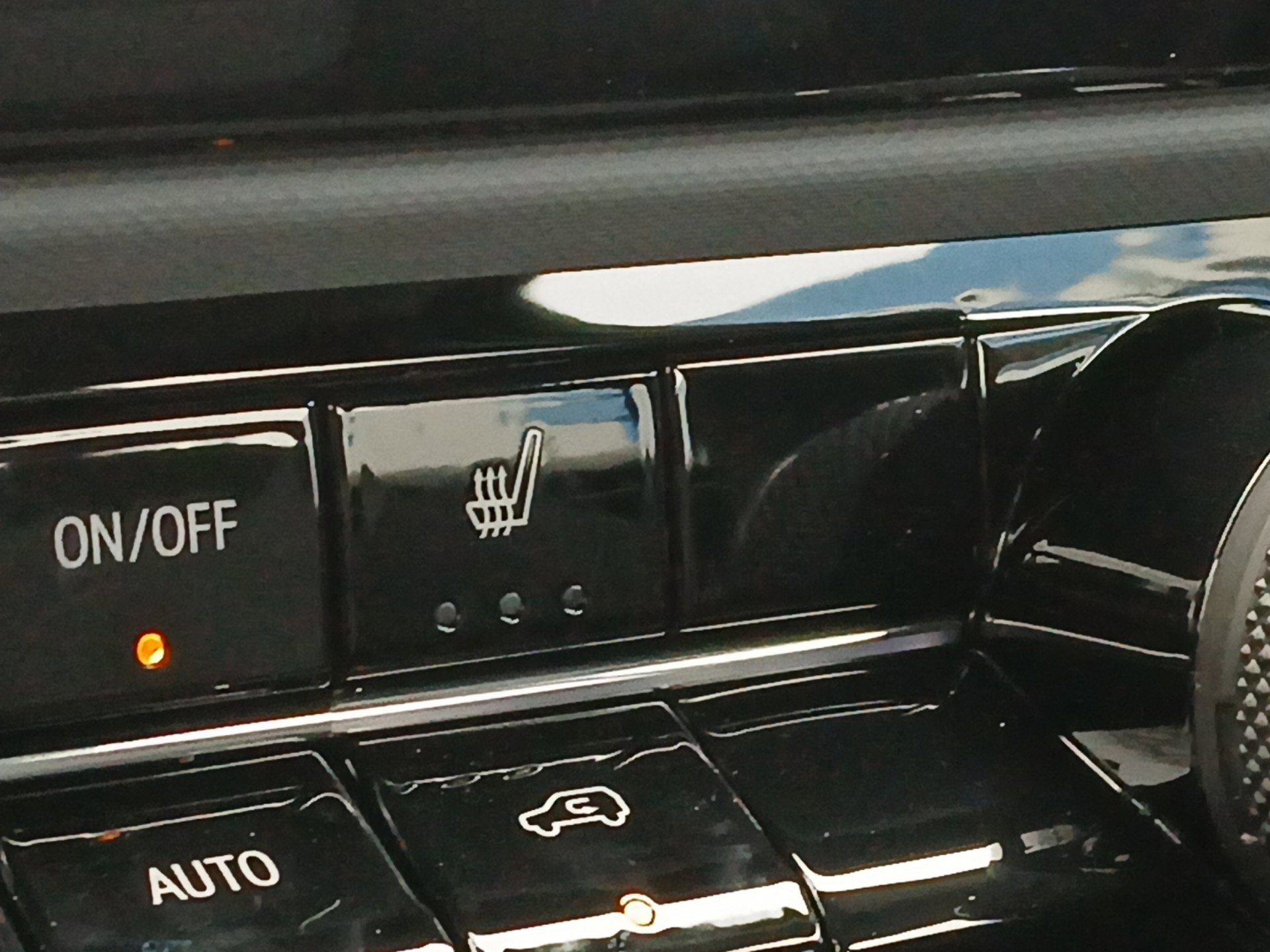 New 2027 Chevrolet Bolt LT w/ Comfort Package image 15