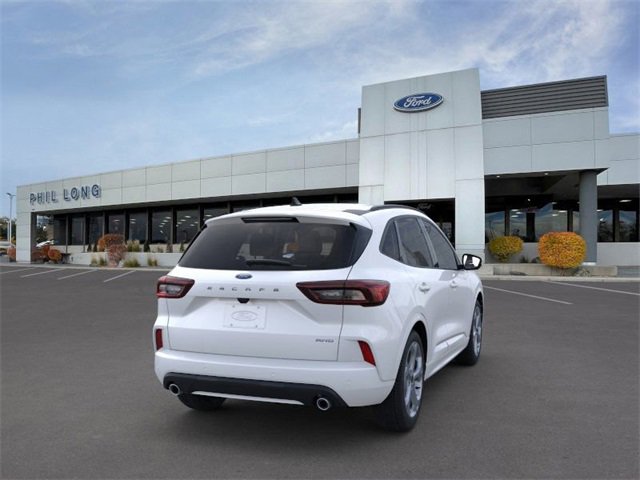 Used 2024 Ford Escape ST-Line Select w/ Tech Pack #2 image 8