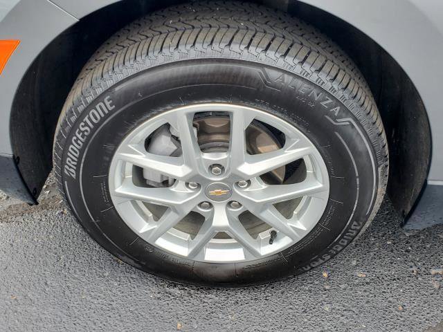 Used 2023 Chevrolet Equinox LT image 5
