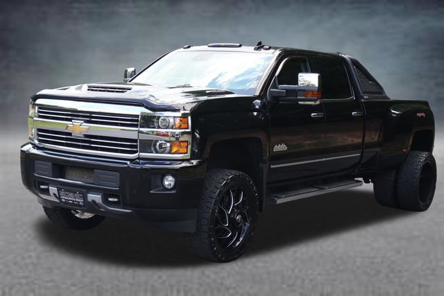 Used 2017 Chevrolet Silverado 3500 High Country w/ Duramax Plus Package AWD/4WD image 27