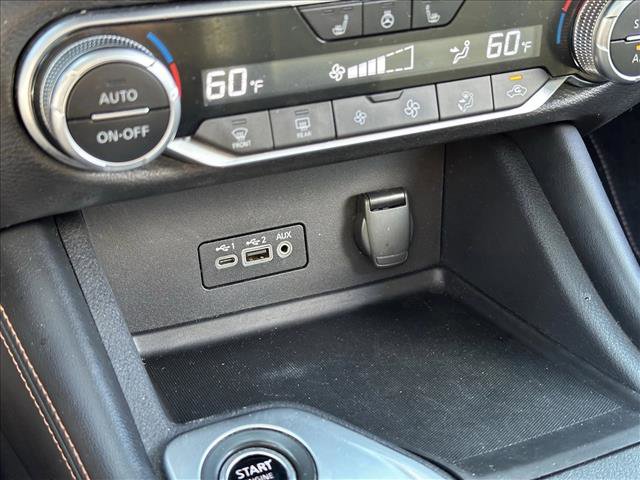 Used 2020 Nissan Sentra SR w/ Premium Package image 15