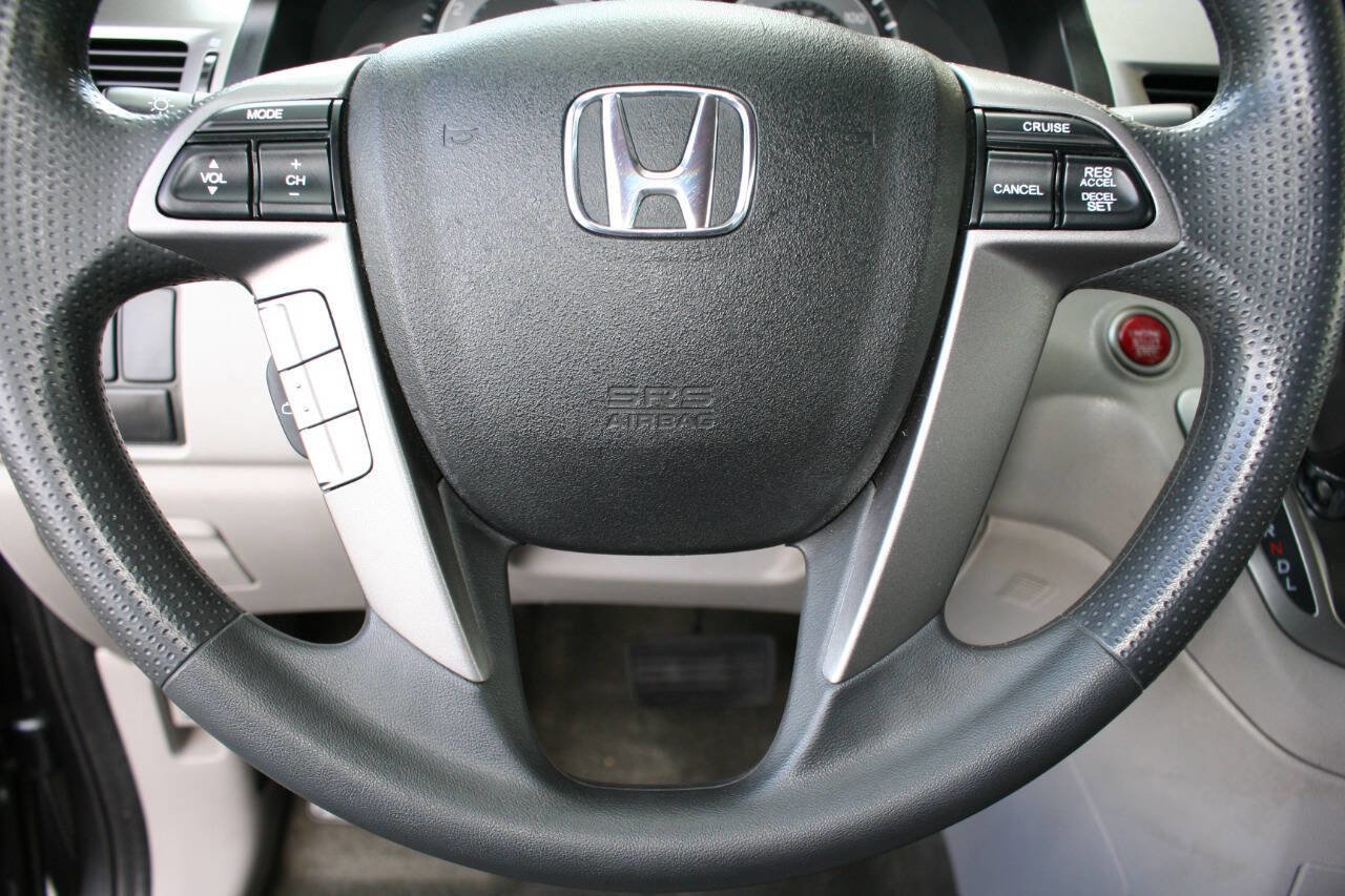 Used 2015 Honda Odyssey EX image 12