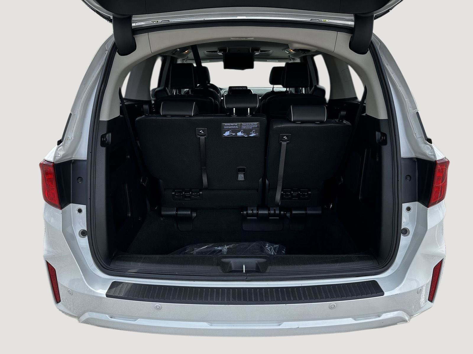 Certified 2025 Honda Odyssey Touring image 26