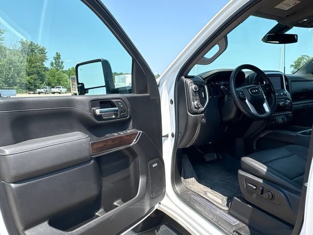 Used 2023 GMC Sierra 2500 SLT w/ SLT Premium Package AWD/4WD image 9