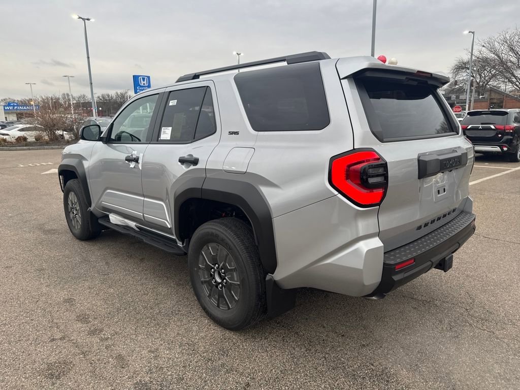 New 2025 Toyota 4Runner SR5 image 5