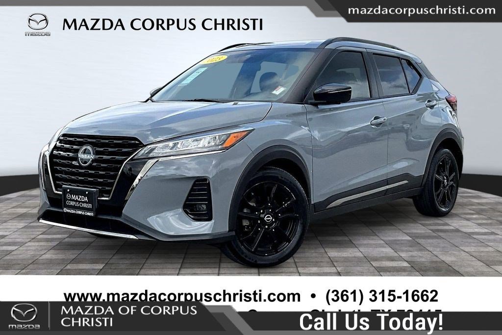 Used 2023 Nissan Kicks SR
