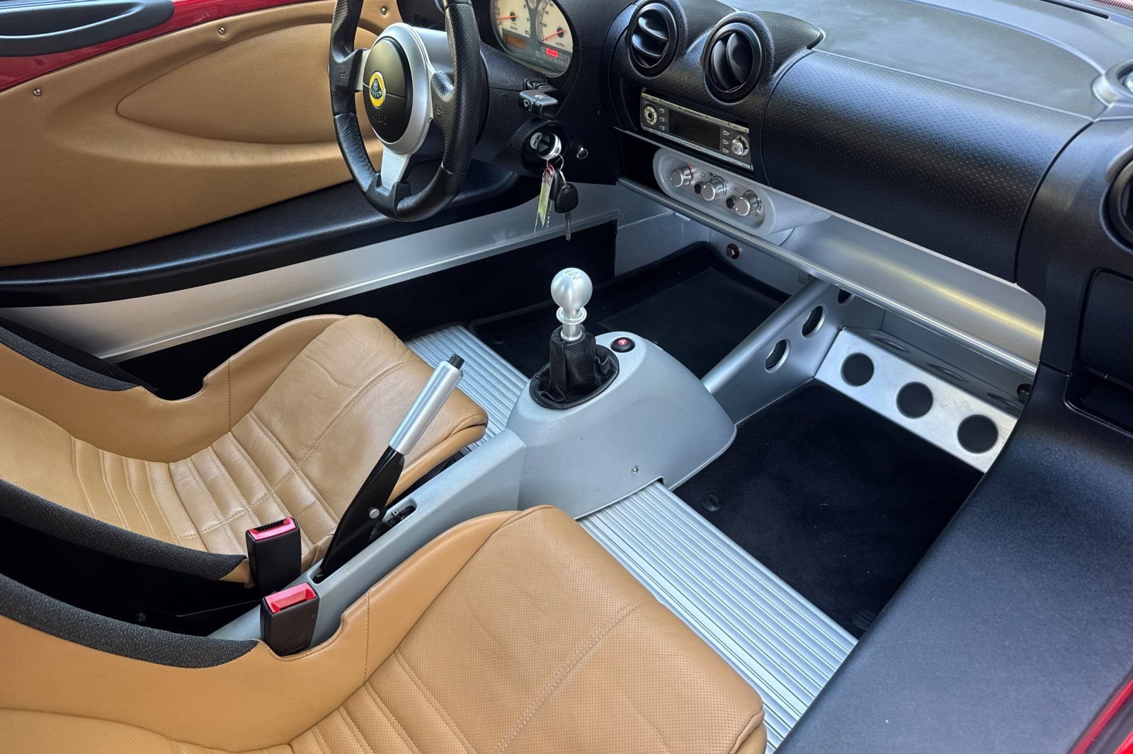 Used 2005 Lotus Elise RWD image 15