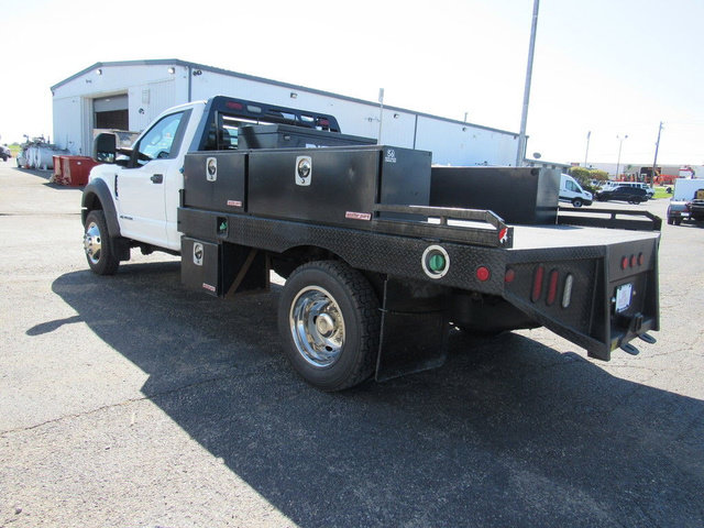 Used 2018 Ford F550 2WD Regular Cab Super Duty image 5