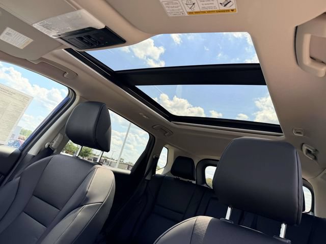 New 2026 Nissan Rogue Dark Armor FWD image 17