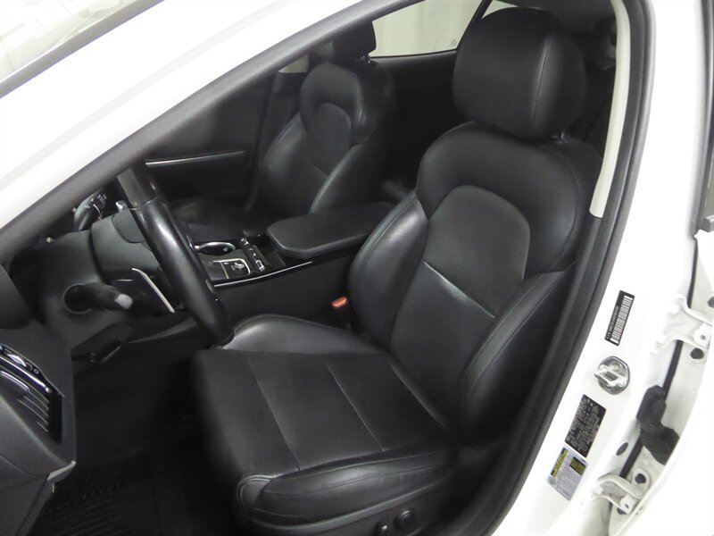Used 2019 Kia Stinger RWD image 20