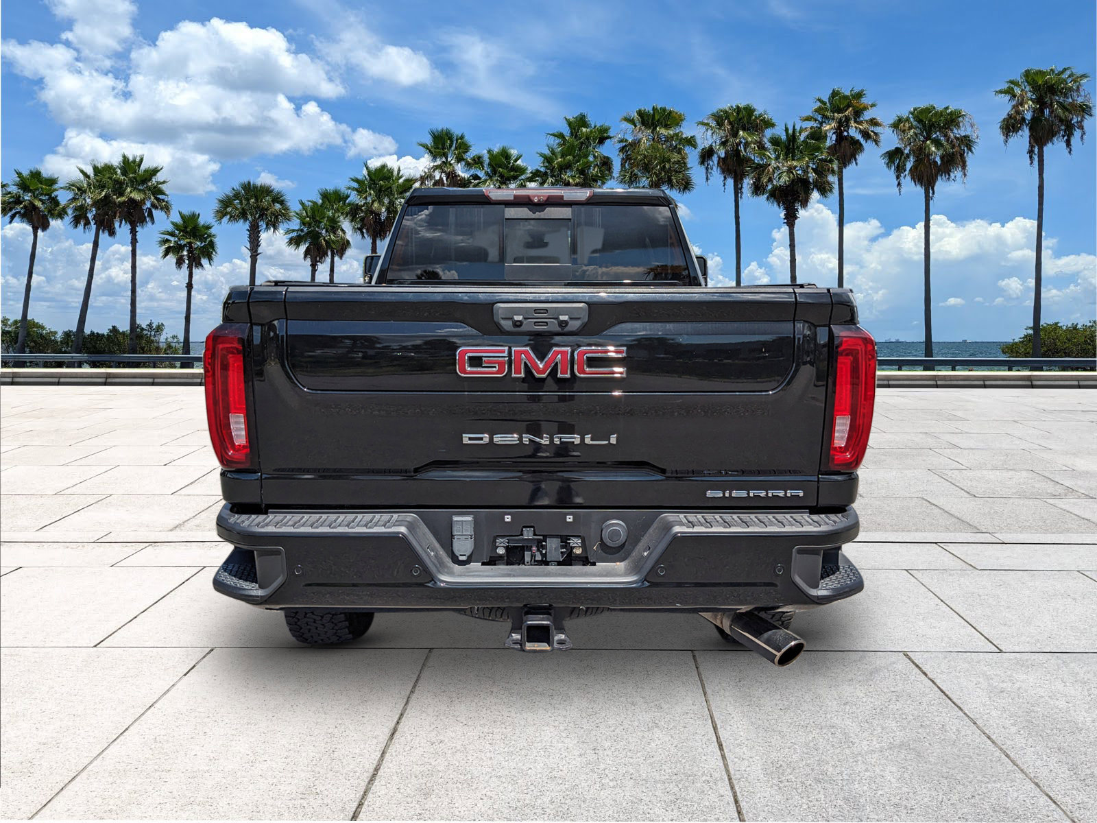Used 2020 GMC Sierra 2500 Denali w/ Technology Package image 7