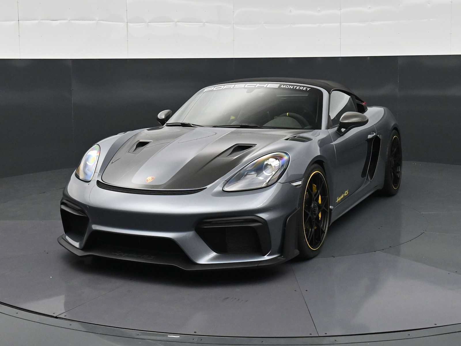 Certified 2025 Porsche 718 Boxster Spyder RS RWD image 27