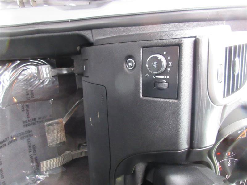 Used 2019 Jeep Grand Cherokee Altitude image 12