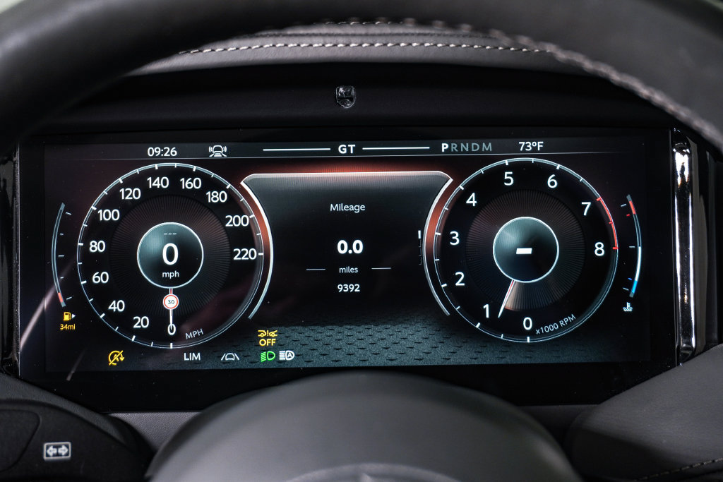 Used 2024 Aston Martin DB12 Convertible RWD image 29