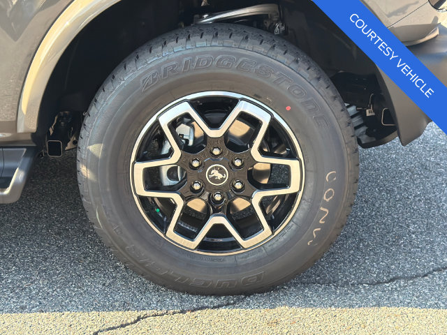 New 2026 Ford Bronco Outer Banks AWD/4WD image 12