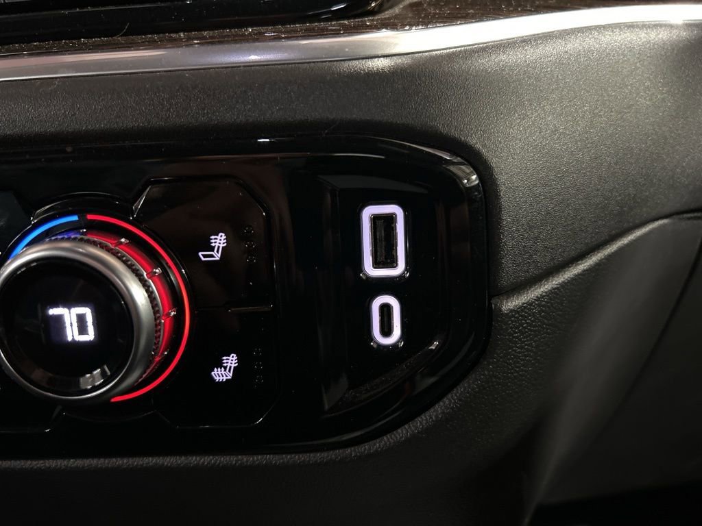 Used 2025 GMC Sierra 1500 Elevation w/ Max Trailering Package image 32