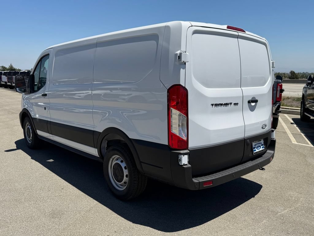 New 2026 Ford Transit 150 Low Roof w/ Load Area Protection Package RWD image 4