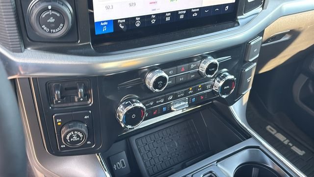 New 2025 Ford F150 Lariat w/ Equipment Group 502A High AWD/4WD image 18