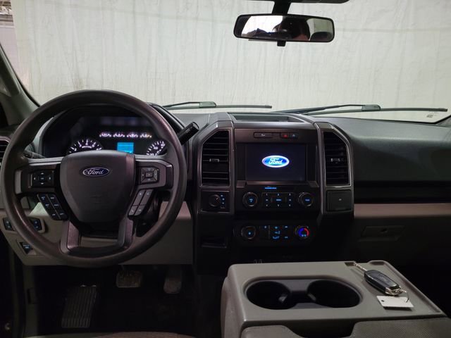 Used 2020 Ford F150 XLT image 4