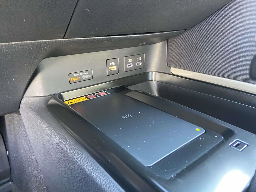 Used 2025 Toyota Camry LE image 23