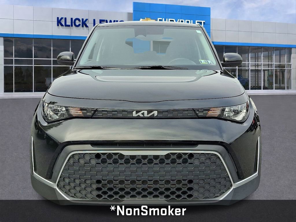 Used 2023 Kia Soul LX w/ Option Group 015 image 2