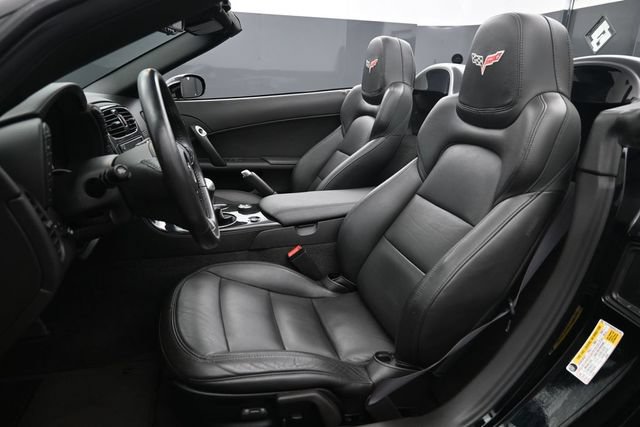 Used 2013 Chevrolet Corvette 427 w/ 1SB Preferred Equipment Group RWD image 10