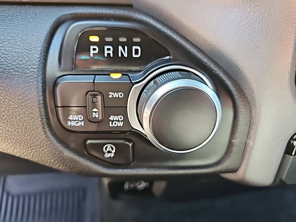 Certified 2024 RAM 1500 Big Horn image 27