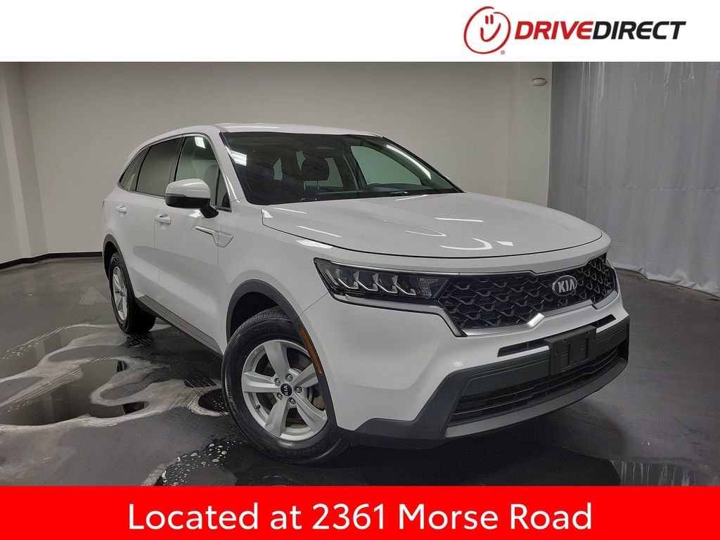Used 2021 Kia Sorento LX image 1