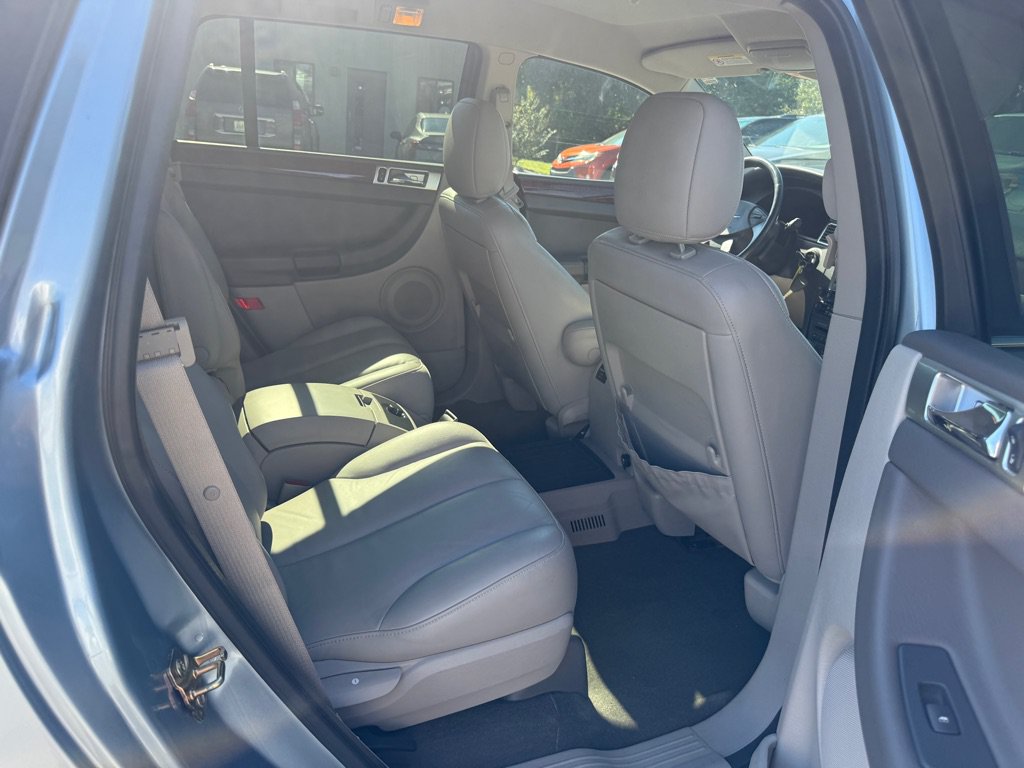 Used 2005 Chrysler Pacifica Touring FWD image 15