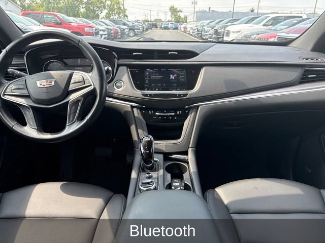 Used 2023 Cadillac XT5 Luxury AWD/4WD image 8