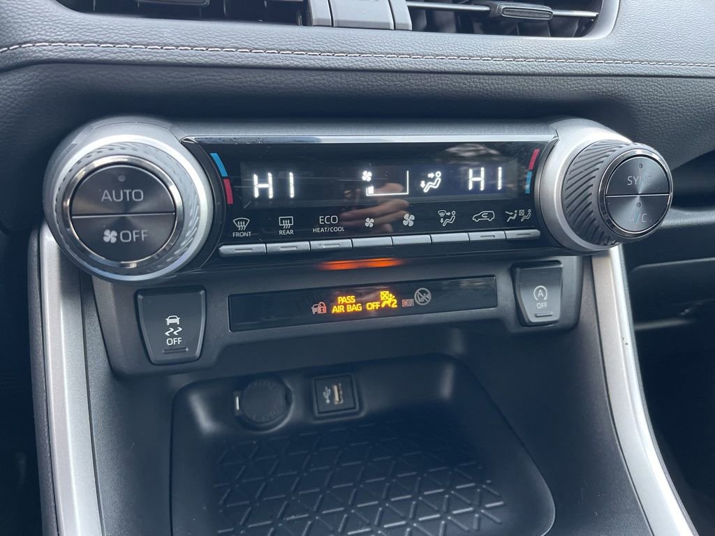 Certified 2025 Toyota RAV4 XLE image 12
