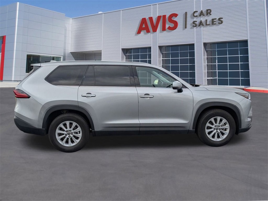 Used 2025 Toyota Grand Highlander AWD image 9