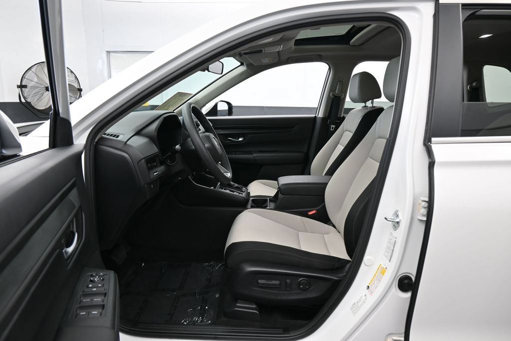 Used 2024 Honda CR-V EX image 11